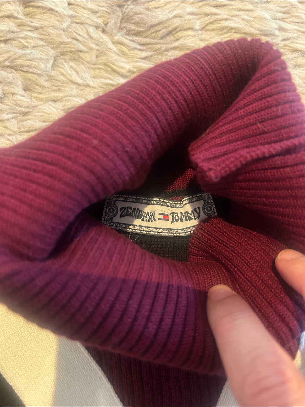 Tommy Hilfiger x Zendaya Women's Vintage Vibes Sweater Dress - Picture 5 of 6